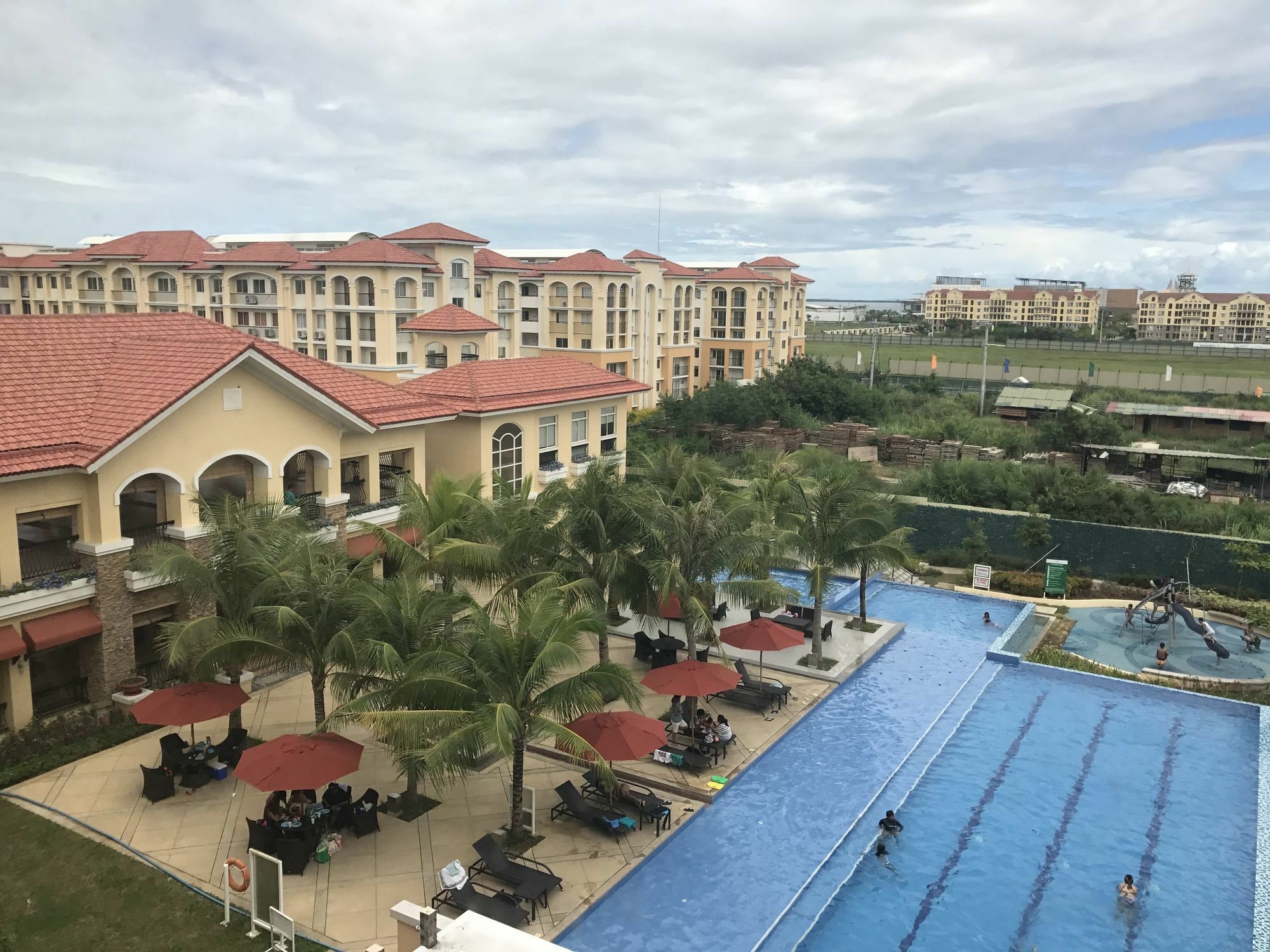 San Remo Oasis Serviced Apartments Cebu ภายนอก รูปภาพ